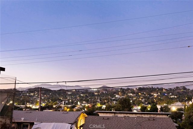 5217 Hub Street, Los Angeles, CA 90042