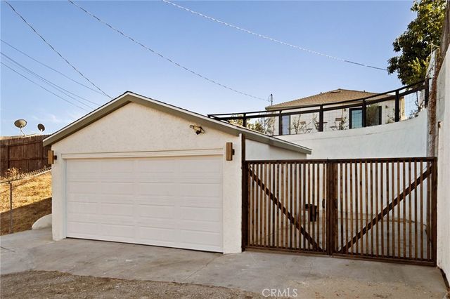 5217 Hub Street, Los Angeles, CA 90042