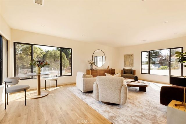 5217 Hub Street, Los Angeles, CA 90042