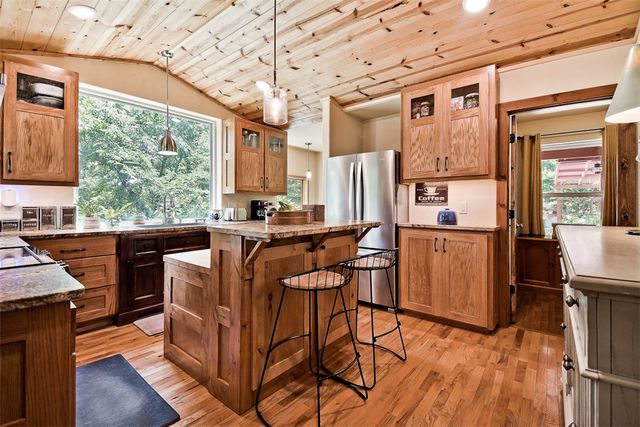 10201 Forrest Road, Gravette, AR 72736