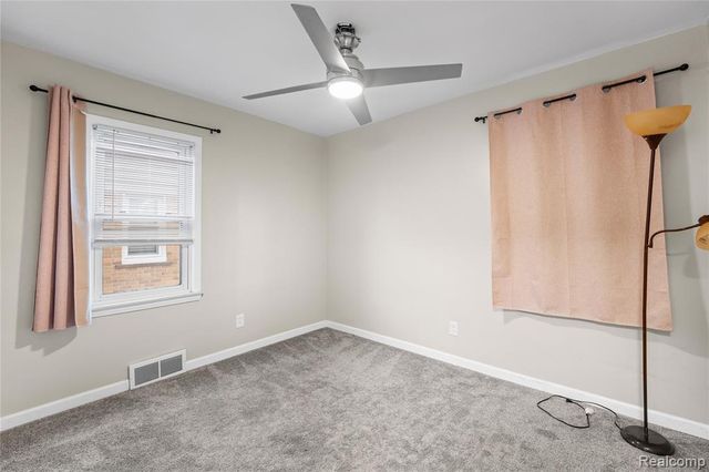 3204 Bennett Street, Dearborn, MI 48124