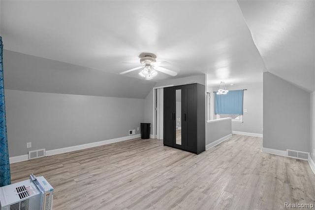 3204 Bennett Street, Dearborn, MI 48124