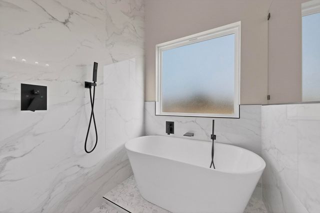 100 Diamond T Ranch Road, Trinidad, TX 75163