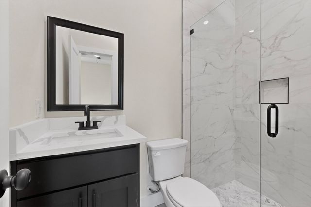 100 Diamond T Ranch Road, Trinidad, TX 75163