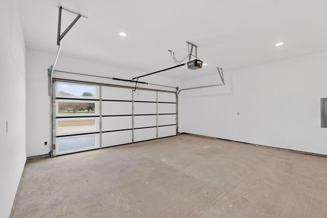 100 Diamond T Ranch Road, Trinidad, TX 75163