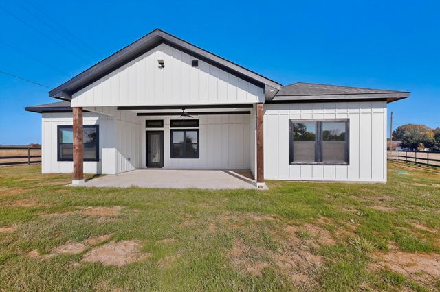 100 Diamond T Ranch Road, Trinidad, TX 75163