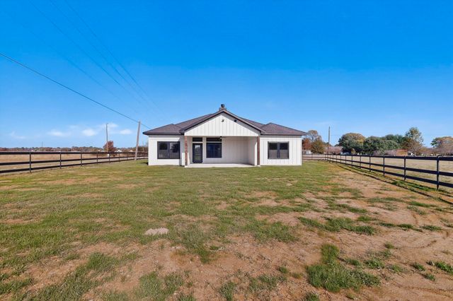 100 Diamond T Ranch Road, Trinidad, TX 75163