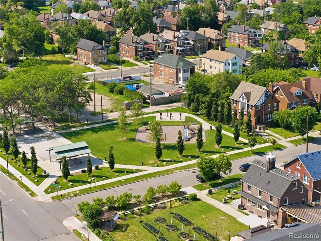 1945 Atkinson Street, Detroit, MI 48206