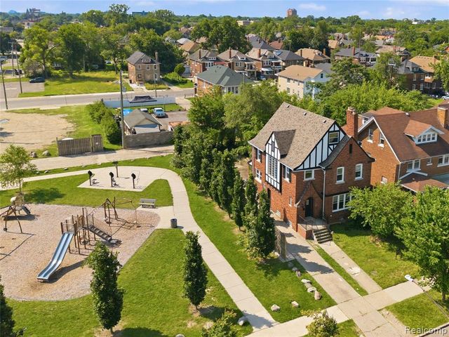 1945 Atkinson Street, Detroit, MI 48206