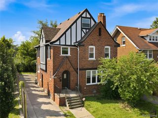 1945 Atkinson Street, Detroit, MI 48206
