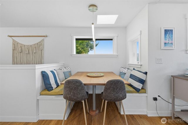 2404 Cherry Street, Bellingham, WA 98225