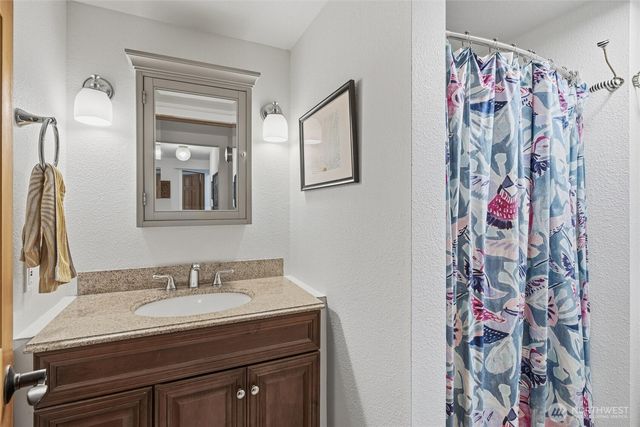 2404 Cherry Street, Bellingham, WA 98225