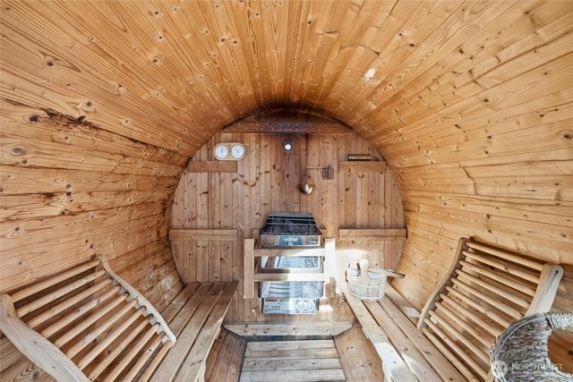 2404 Cherry Street, Bellingham, WA 98225