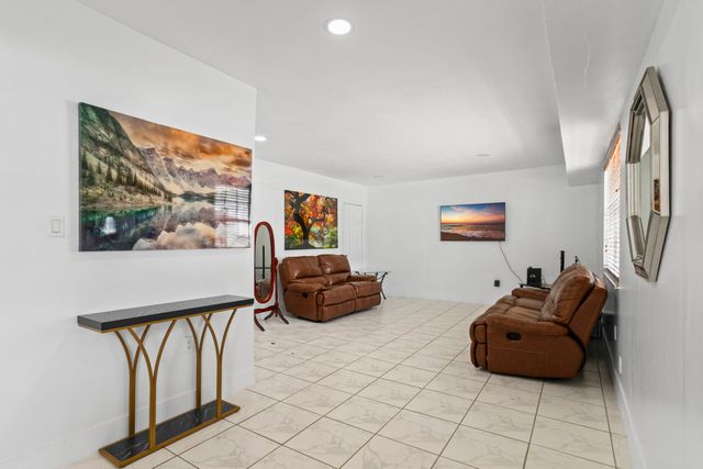 1450 W 37th Street, Hialeah, FL 33012