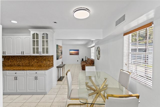 1450 W 37th Street, Hialeah, FL 33012
