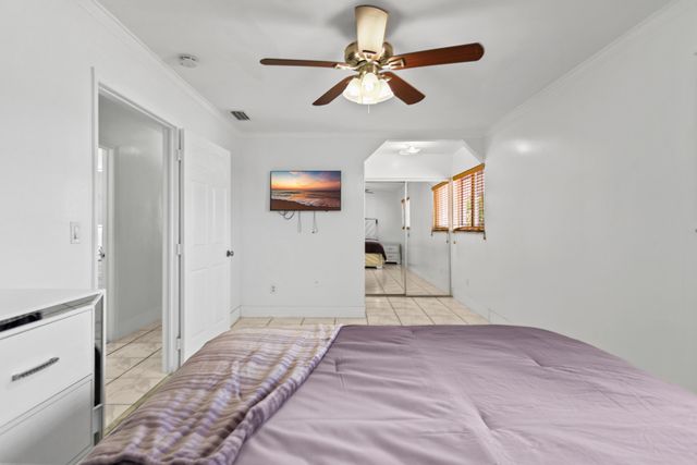 1450 W 37th Street, Hialeah, FL 33012