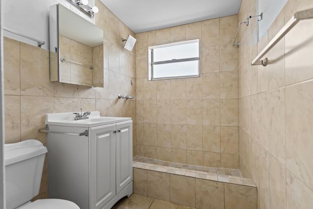1450 W 37th Street, Hialeah, FL 33012