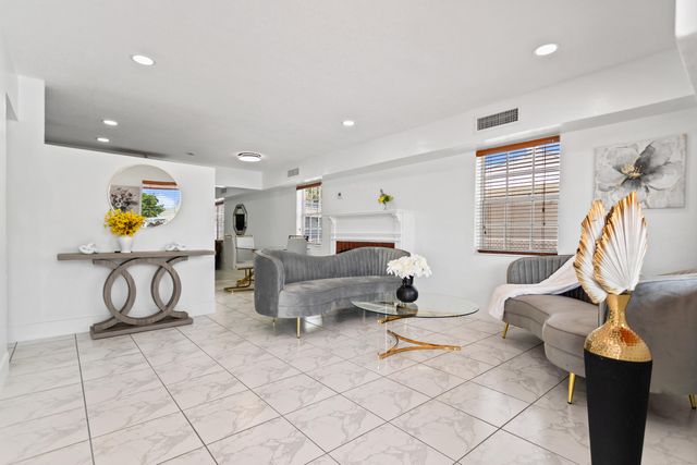 1450 W 37th Street, Hialeah, FL 33012