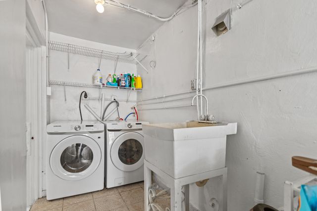1450 W 37th Street, Hialeah, FL 33012