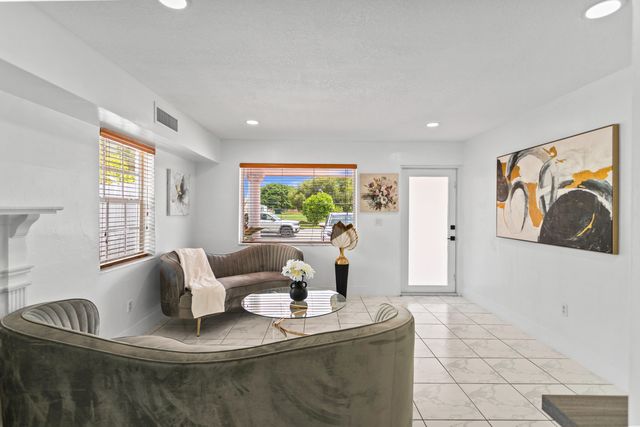 1450 W 37th Street, Hialeah, FL 33012