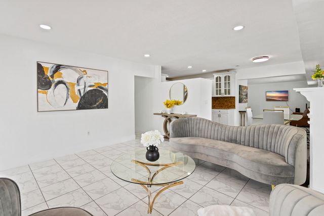 1450 W 37th Street, Hialeah, FL 33012