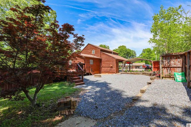 246 Anita Dr, Paducah, KY 42003