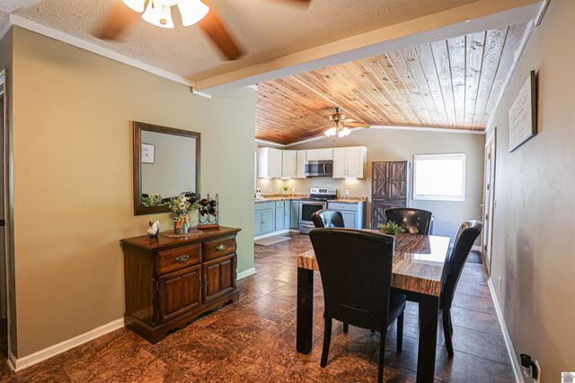 246 Anita Dr, Paducah, KY 42003