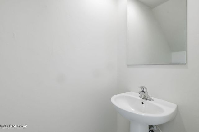 872 E Artesia Place, Sahuarita, AZ 85629