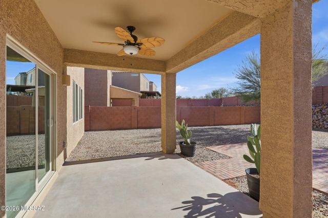 872 E Artesia Place, Sahuarita, AZ 85629