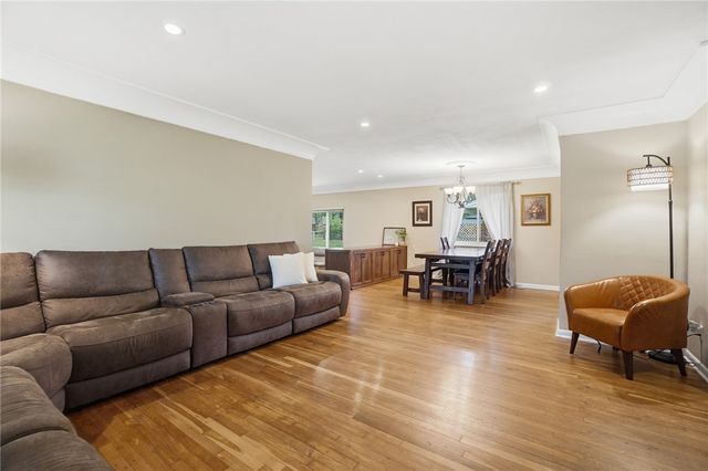 2708 Ater Drive, Beavercreek, OH 45434