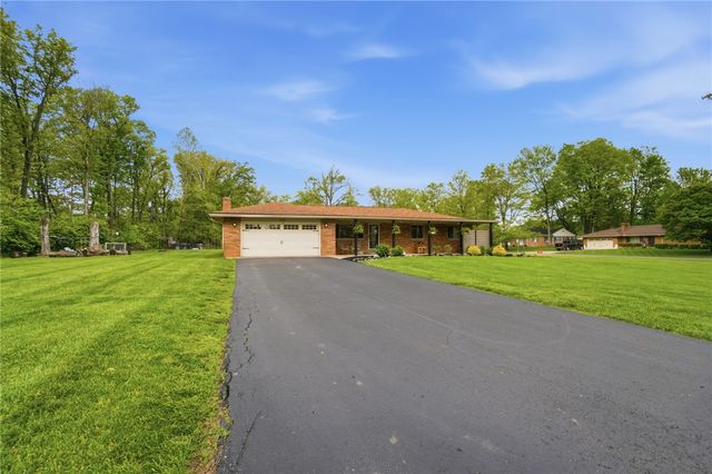 2708 Ater Drive, Beavercreek, OH 45434