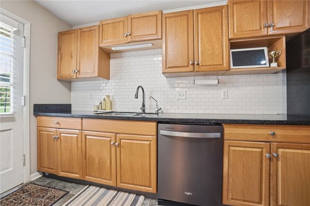 2708 Ater Drive, Beavercreek, OH 45434