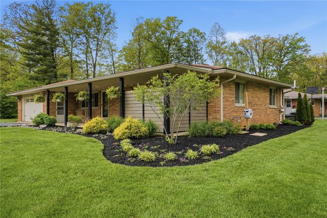 2708 Ater Drive, Beavercreek, OH 45434