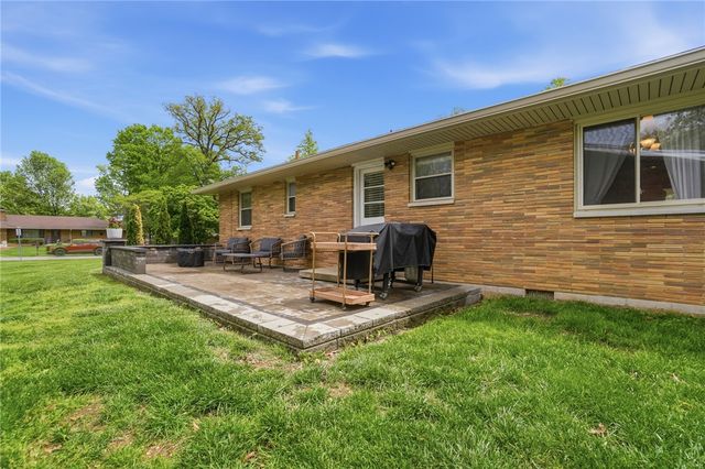 2708 Ater Drive, Beavercreek, OH 45434