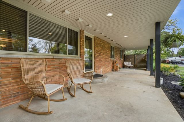 2708 Ater Drive, Beavercreek, OH 45434