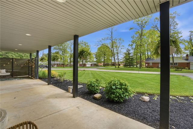 2708 Ater Drive, Beavercreek, OH 45434