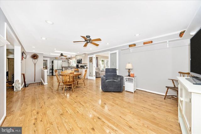 5910 LAWRENCE CT, Adamstown, MD 21710