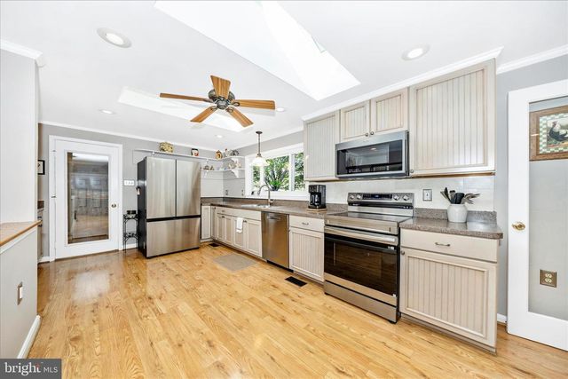 5910 LAWRENCE CT, Adamstown, MD 21710