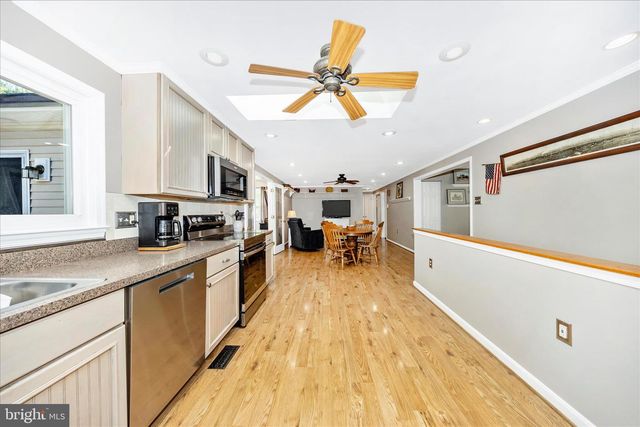 5910 LAWRENCE CT, Adamstown, MD 21710