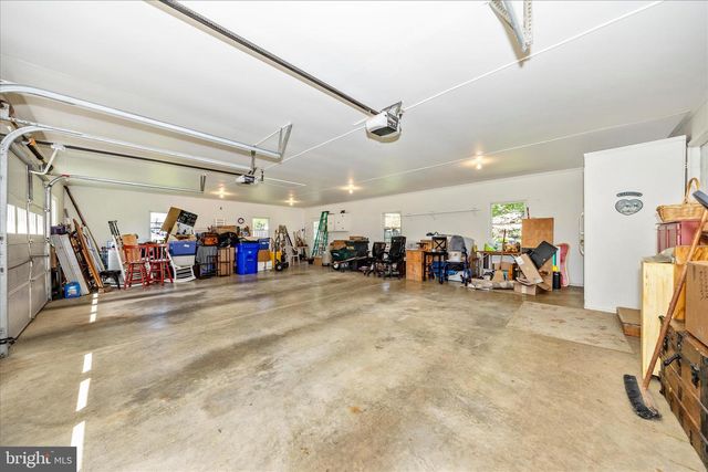 5910 LAWRENCE CT, Adamstown, MD 21710