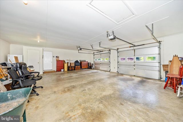 5910 LAWRENCE CT, Adamstown, MD 21710