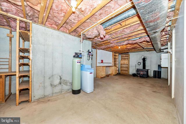 5910 LAWRENCE CT, Adamstown, MD 21710