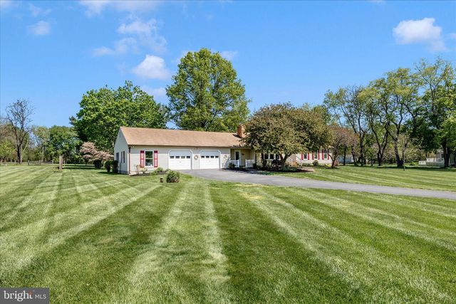 5910 LAWRENCE CT, Adamstown, MD 21710