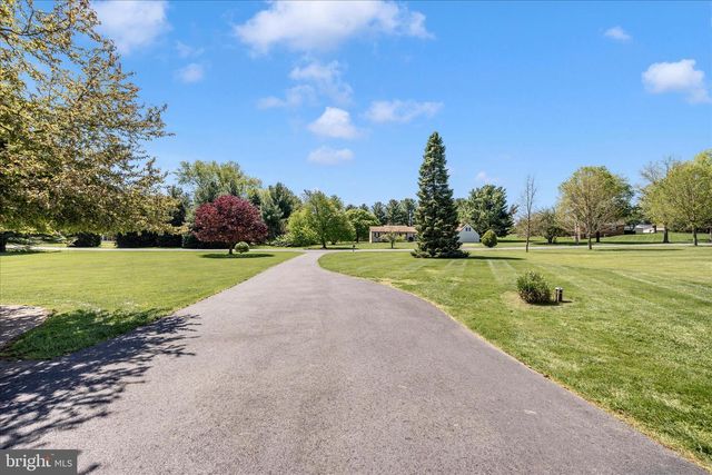 5910 LAWRENCE CT, Adamstown, MD 21710