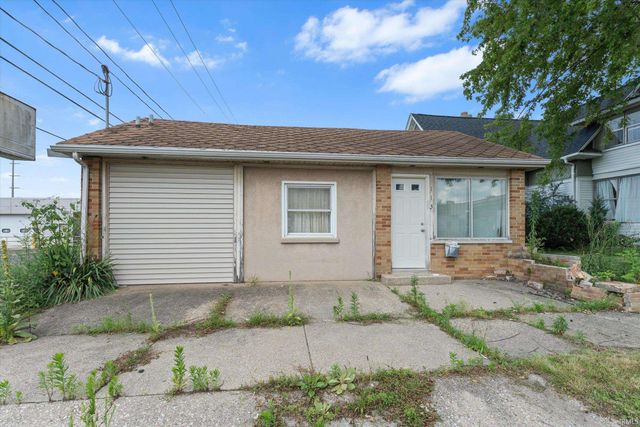 113 W Fairview Avenue, South Bend, IN 46614