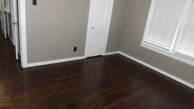 510 S Church Street, Ferris, TX 75125