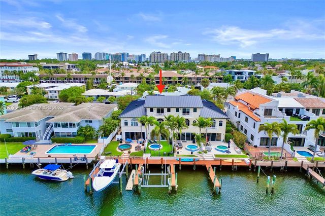 2739 NE 15th St, Fort Lauderdale, FL 33304