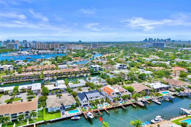 2739 NE 15th St, Fort Lauderdale, FL 33304