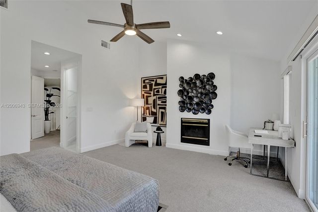 2739 NE 15th St, Fort Lauderdale, FL 33304