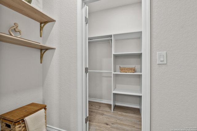 732 County Road 6846, Lytle, TX 78052